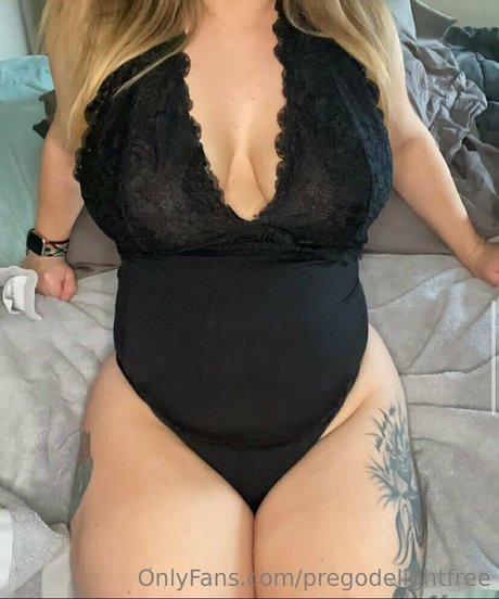 ebony top onlyfans nude pic