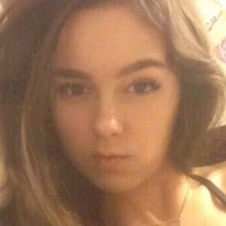 Awkspew roo2 nude actress images