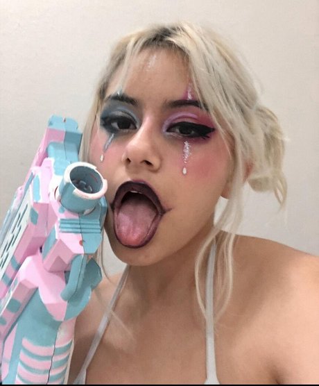 Hotpuppygf exclusive model img