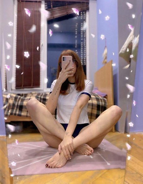 Loli Molly star porn photos