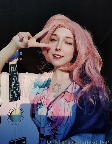 Loli Molly model top photo