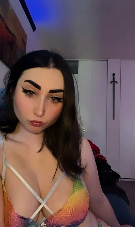 nic x x free pornstar img