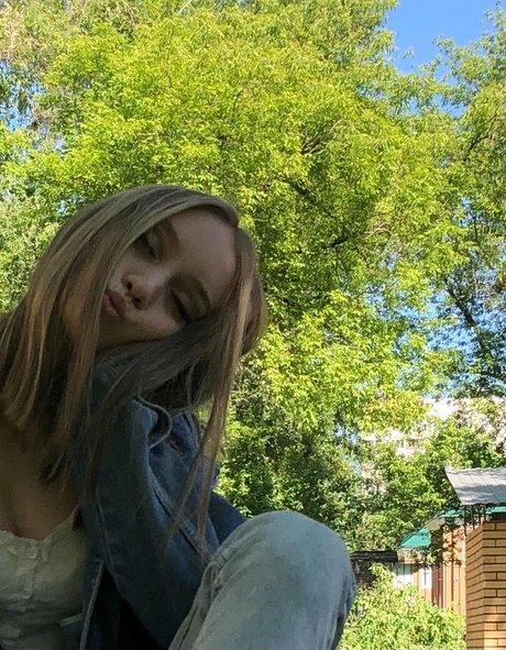 Diana Volynets star exclusive pics