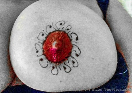 veeveevixenof model beautiful galleries