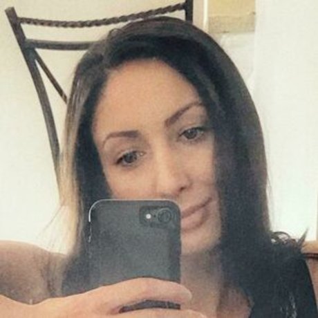 Angelica Saige sexy actress gallery