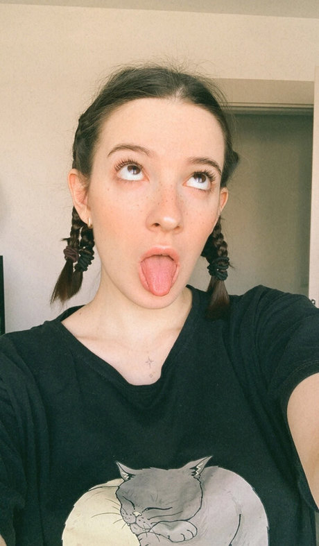 summermur nude actress images