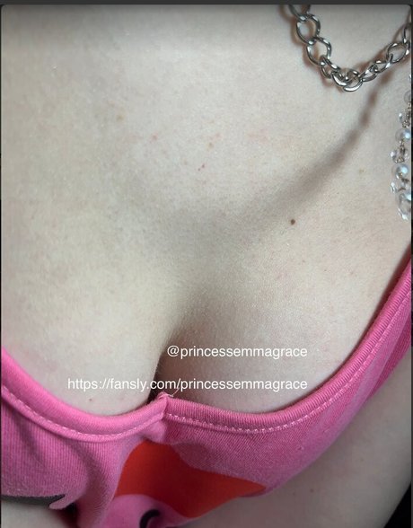 Emma Murabito model free pic