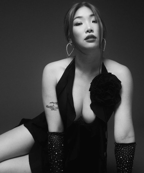 g cup tits onlyfans pretty archive