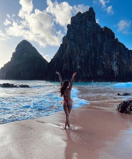 black midget onlyfans exclusive images