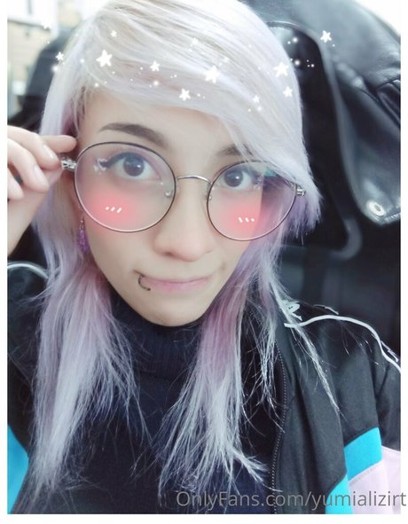 yumializirt pornstar high quality image