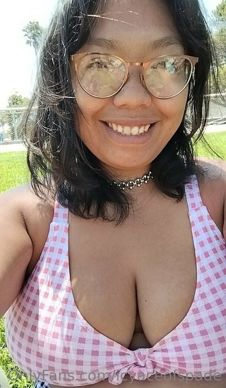 icyaceofspade star erotic galleries