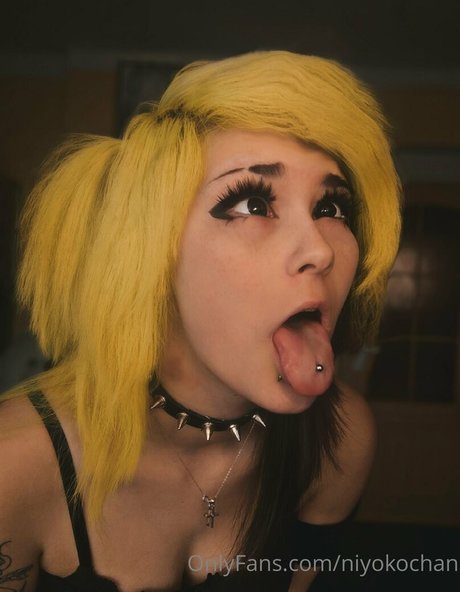 niyokochan nude pornstar galleries