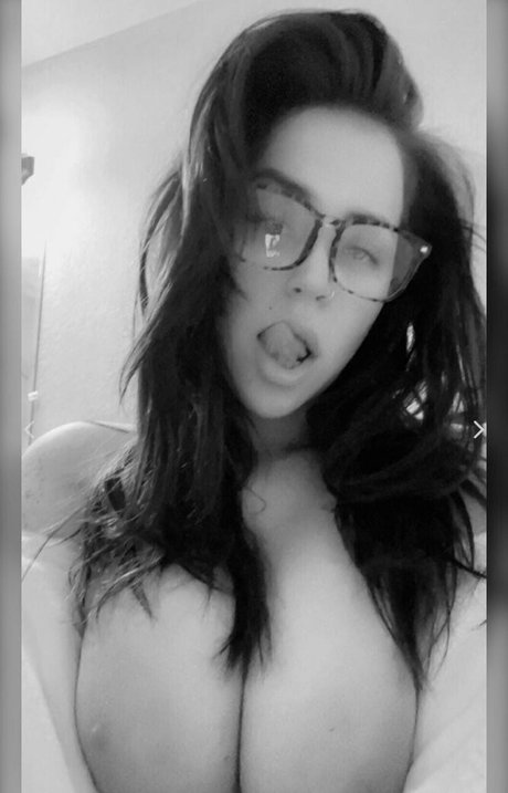 Sydneyxtaylor naked actress photos