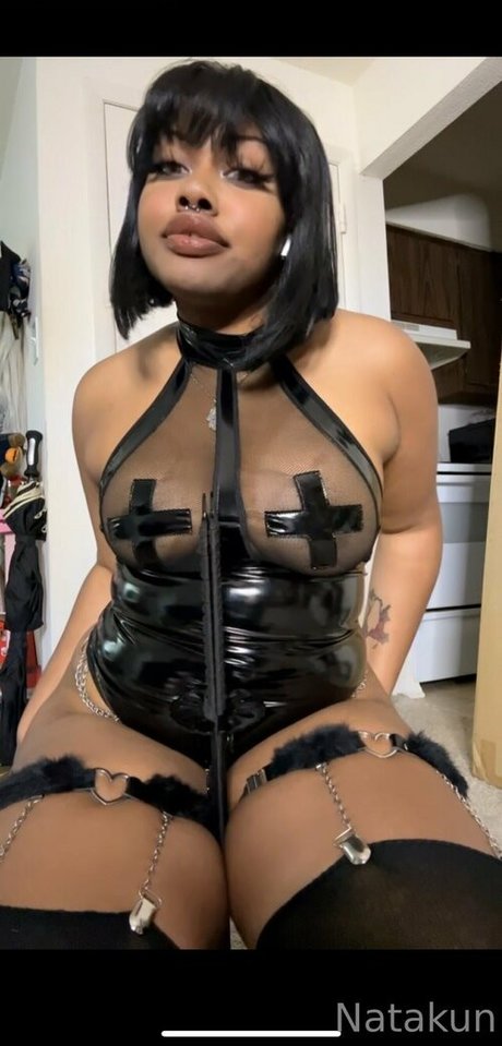 thiccxms naked pornstar pictures