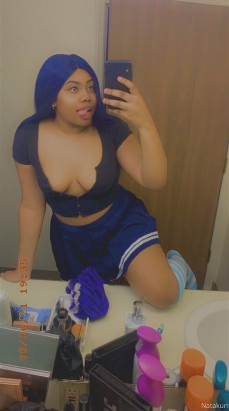 thiccxms sexy actress pictures