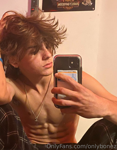 onlybonez star art image