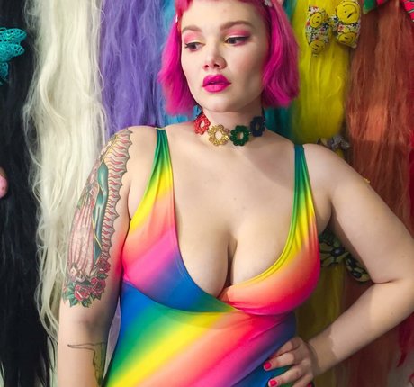 beautiful face onlyfans free sexy photo