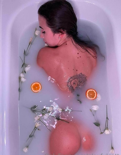 radacatt erotic star photos