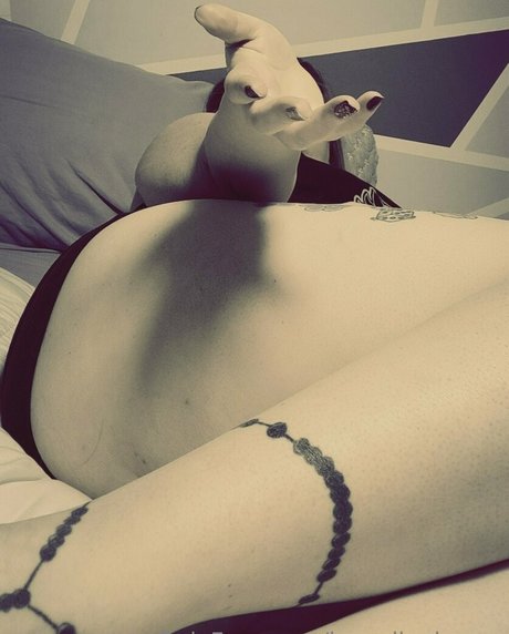 hawaiianjerzee model adult img