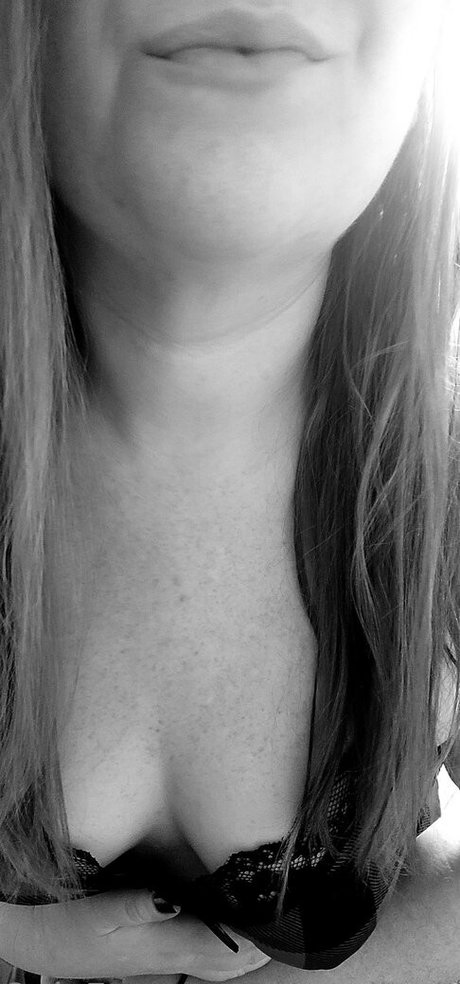 hawaiianjerzee star nude photo