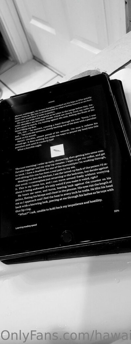 hawaiianjerzee pornstar erotic img