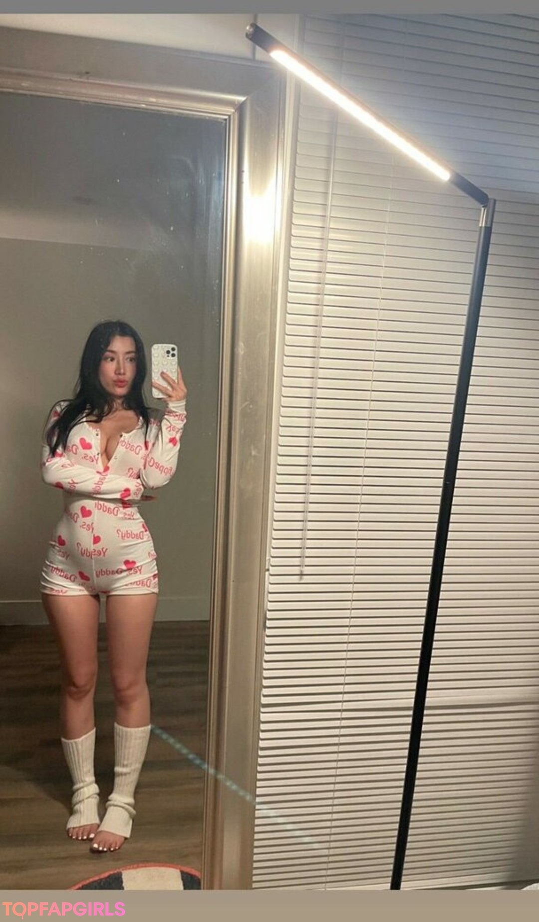 japanese schoolgirl onlyfans erotic pics