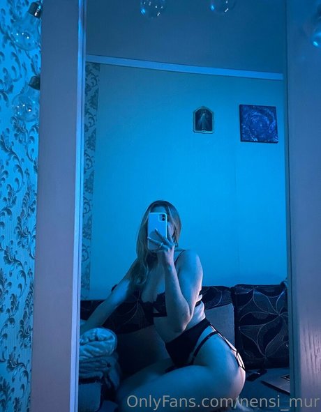 Nensi Mur adult star photo