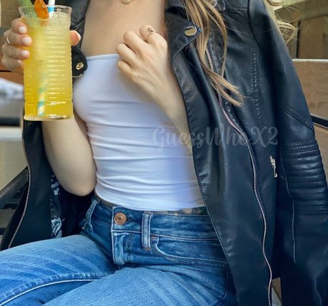 selfie nude onlyfans top archive