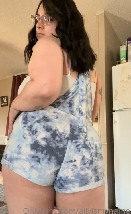 allyismyname star sexy picture