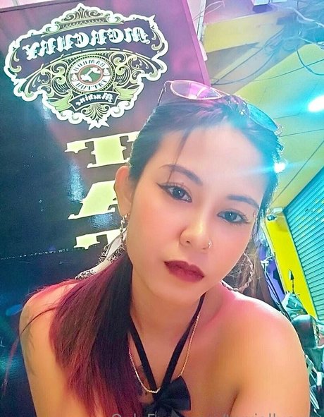 terriallyours hd pornstar picture