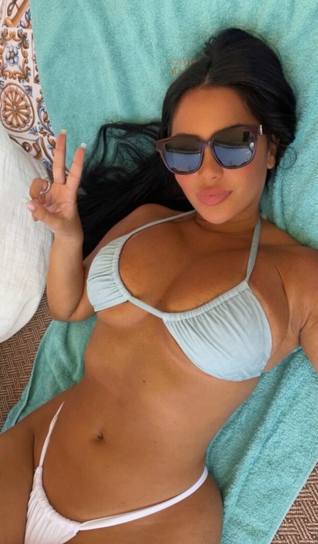 Milla Jasmine art star picture