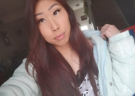 ngansturr erotic model image