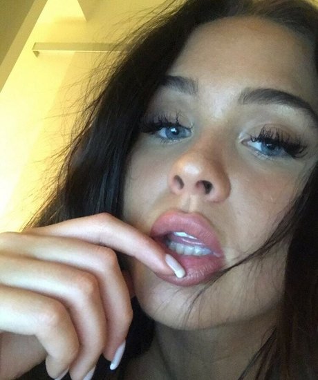 amateur wife onlyfans art naked picture