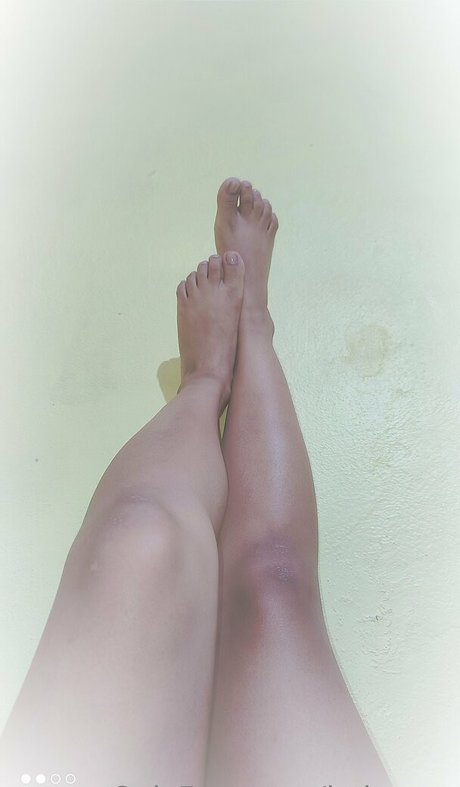 anniiejuarez erotic model archive