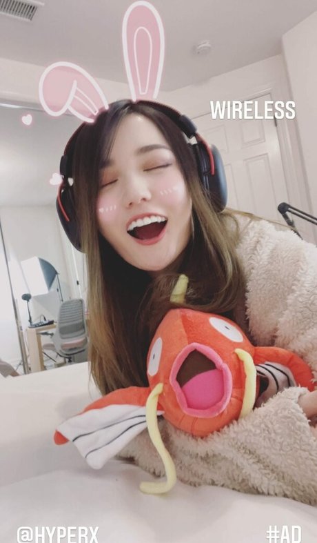 asian onlyfans perfect picture