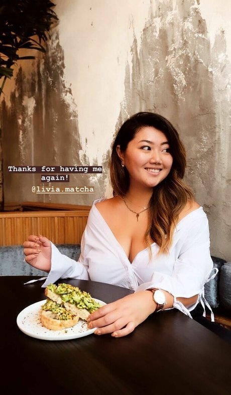 Cestvrai naked pornstar img