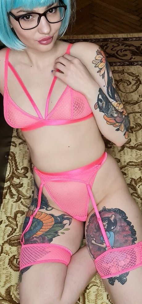 blonde milf onlyfans free img