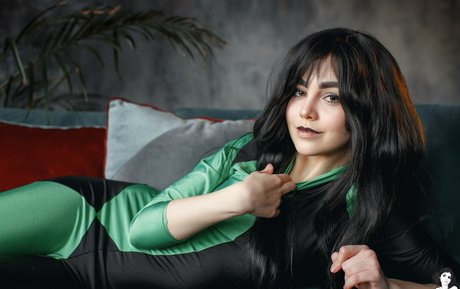 Yuumi SG model high quality images