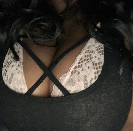 deepthroat princess onlyfans free naked picture