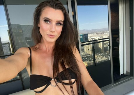 jennifercunnely pretty model pictures