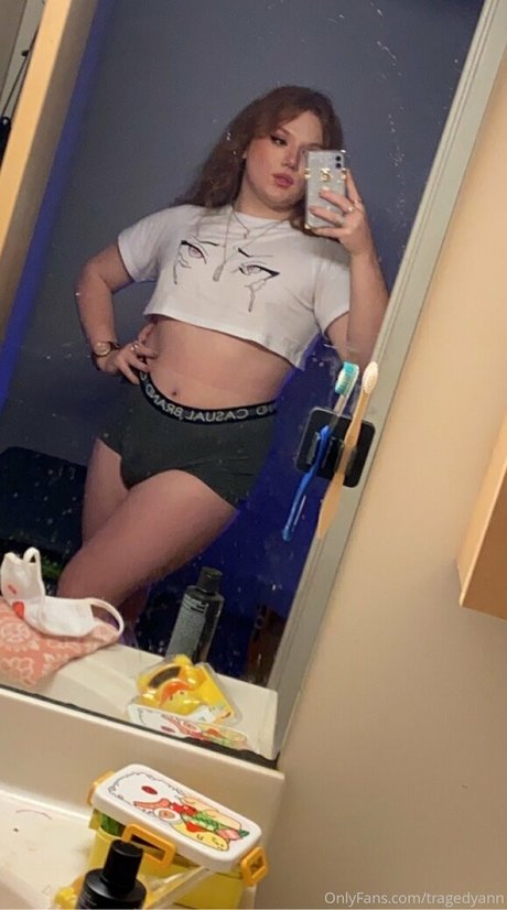 tragedyann Best Profile Photo