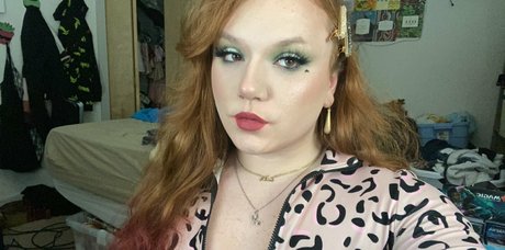 tragedyann top star photo