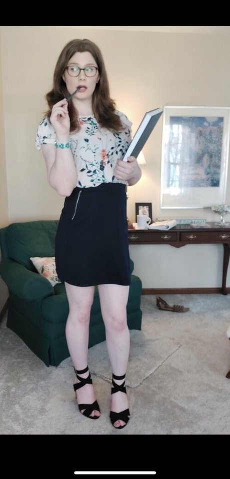 The Fiendlady pretty model pics