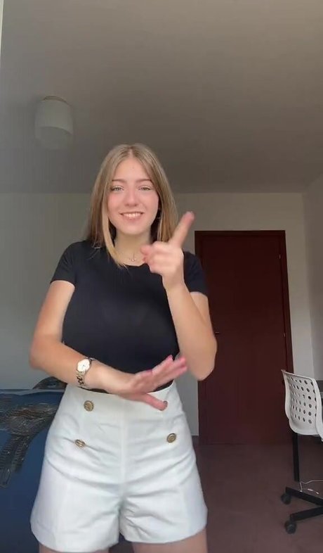 pov threesome onlyfans pretty pic