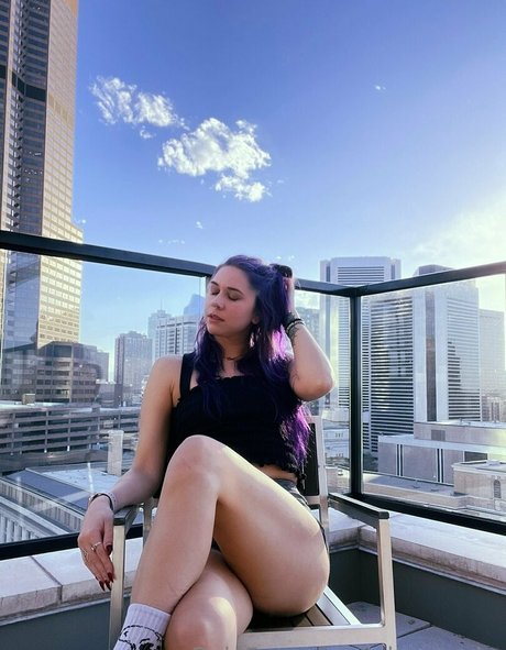 lolaxsparks star porn gallery