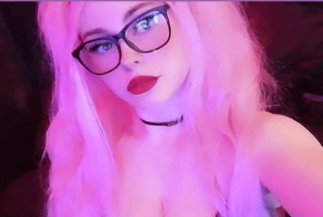 Alyatrosk high quality pornstar image