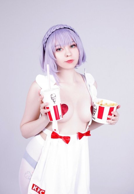 Lissa Cosplay porn model image