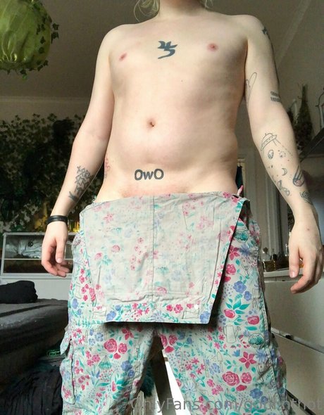 one onlyfans art xxx gallery