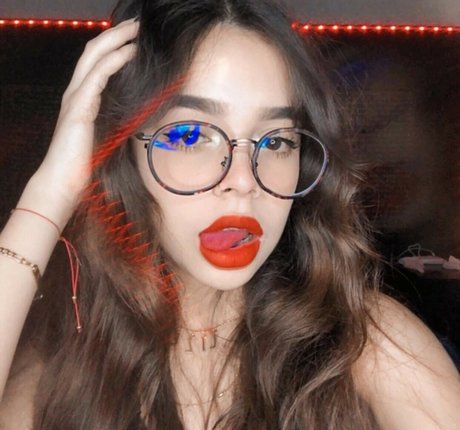 Lizeth Tenorio porn star img