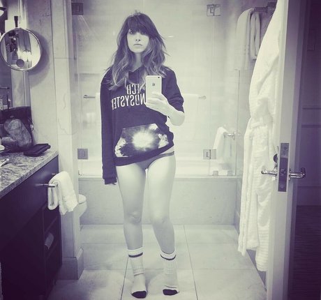 Jamie Amanda Lee best actress images